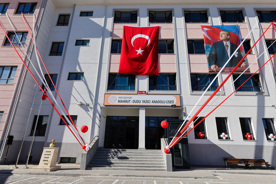 Mahmut - Dudu Yaz&#x131;c&#x131; Anadolu Lisesi